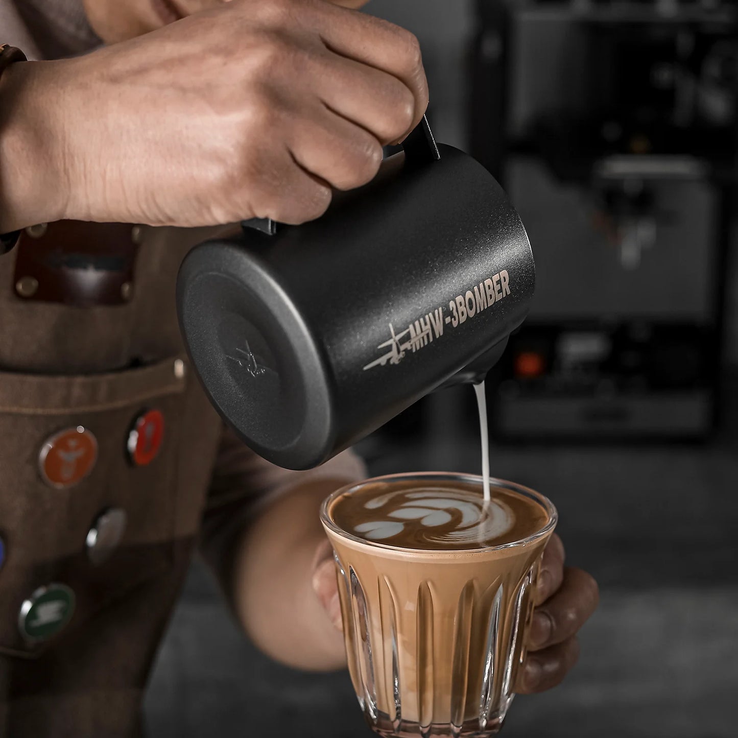 Latte Art Milk Frothing Pitcher – MHW-3BOMBER 5.0 Matte Black PS033B (600ml)