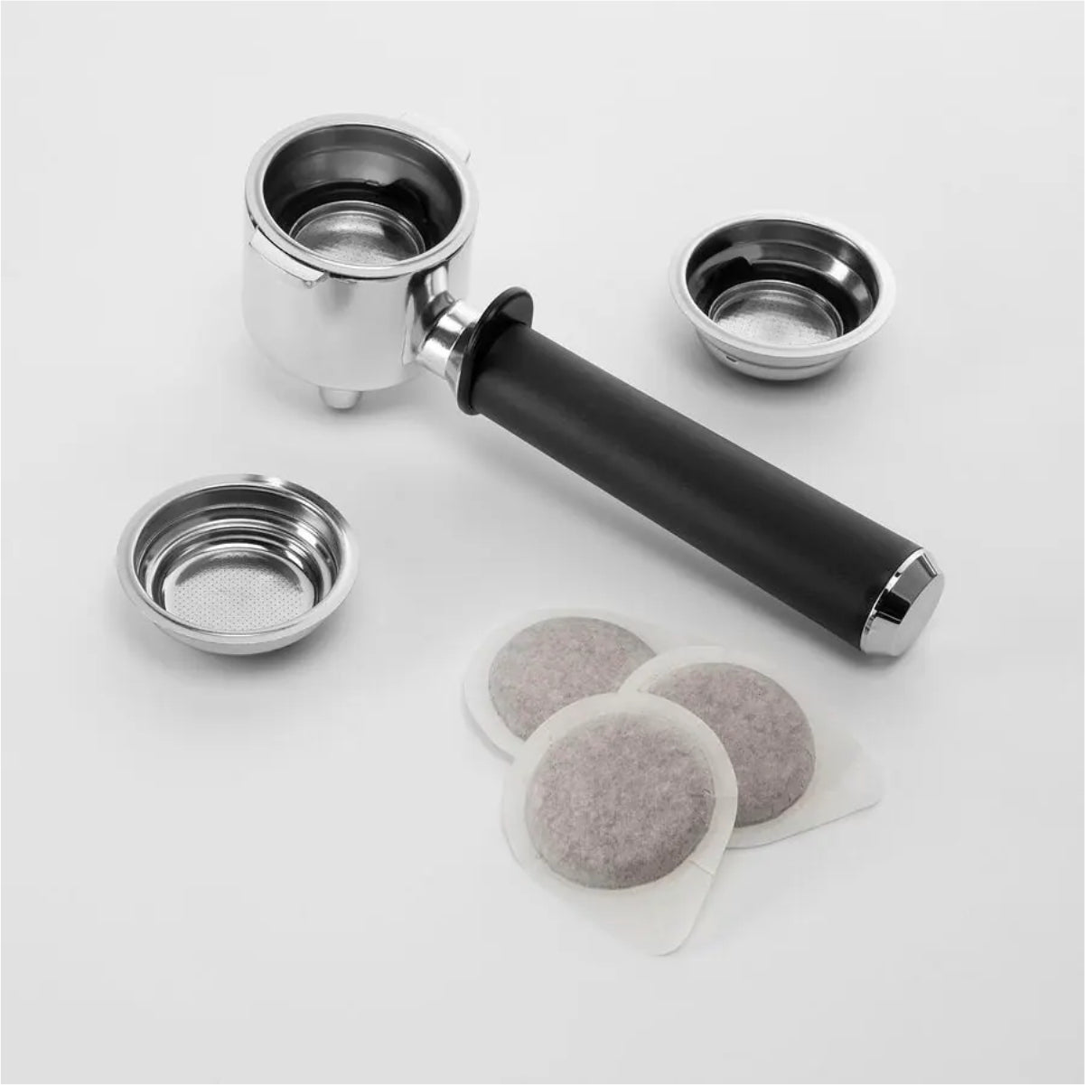 De'Longhi Combination All-in-One Coffee, Espresso & Latte Machine - COM532M