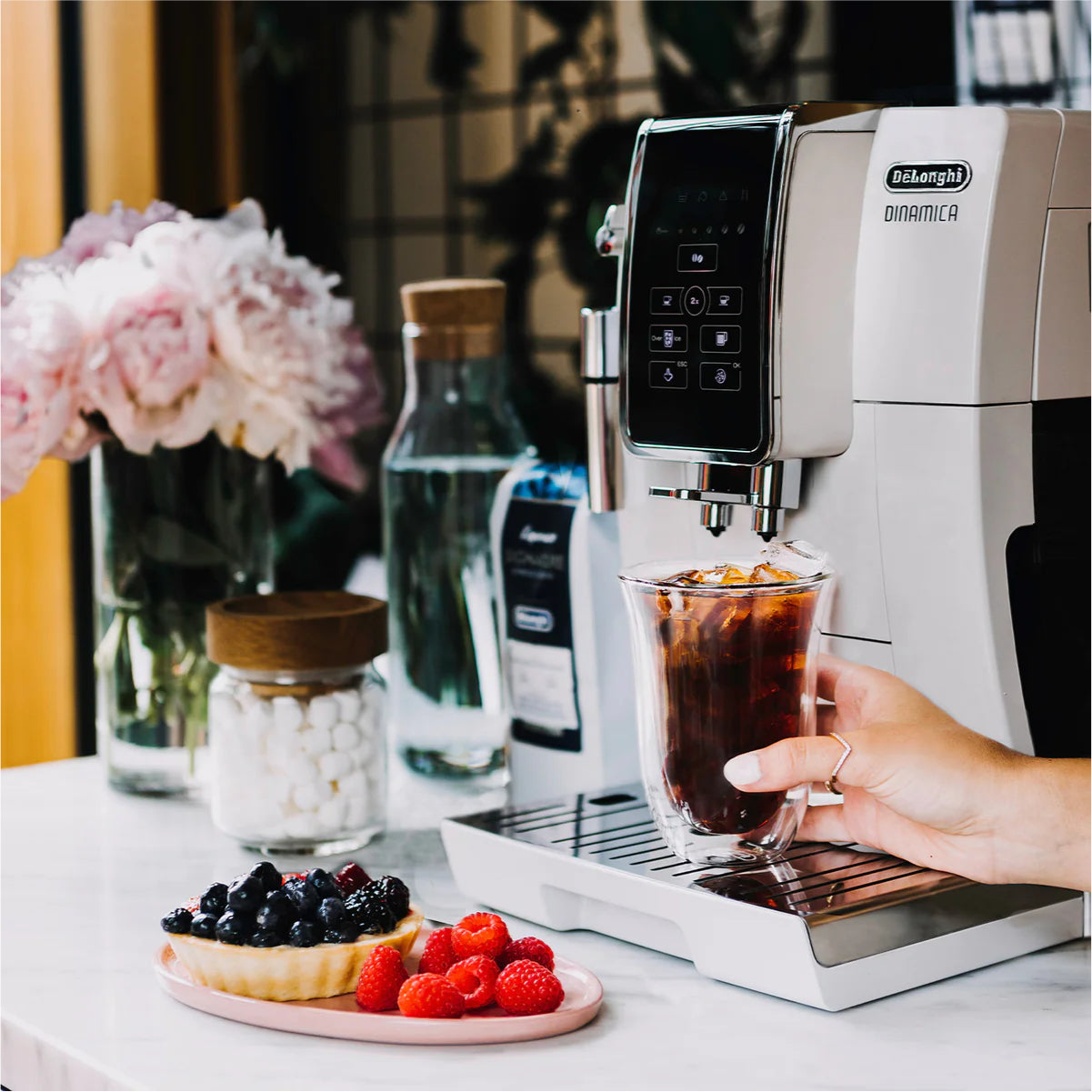 De'Longhi Dinamica Automatic Coffee & Espresso Machine (White) - ECAM35020W