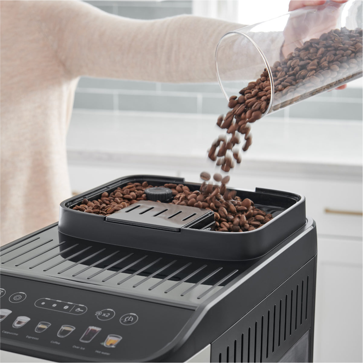 De'Longhi Magnifica Evo with LatteCrema System Automatic Espresso Machine - ECAM29084SB