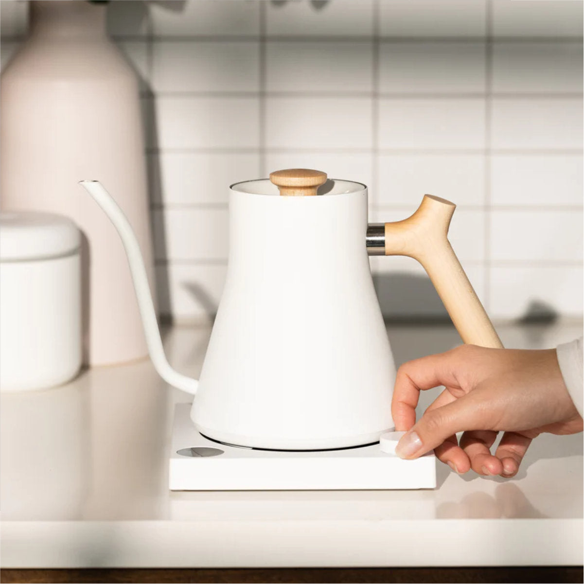 Fellow Stagg EKG Pro Electric Pour Over Kettle (Matte White + Maple)