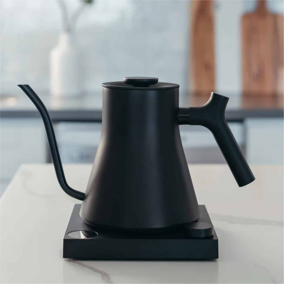 Fellow Stagg EKG Pro Electric Pour Over Kettle (Matte Black)