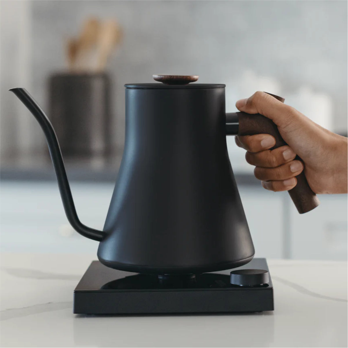 Fellow Stagg EKG Pro STUDIO Electric Pour Over Kettle (Matte Black + Walnut)