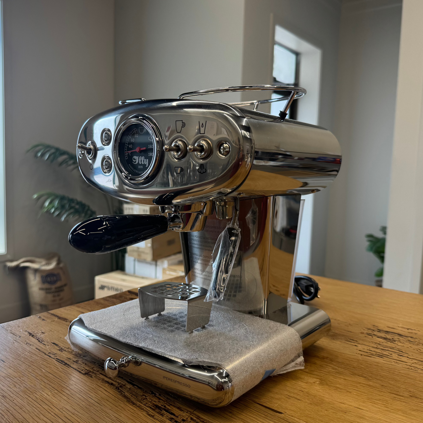 illy X1 IperEspresso Anniversary 1935 Machine Stainless Steel (Open Box 54219)