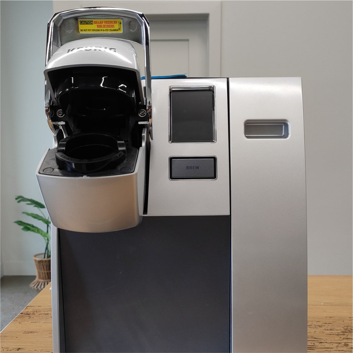 Keurig K155 OfficePro Commercial K-Cup® Pod Coffee Brewing System (Refurbished)