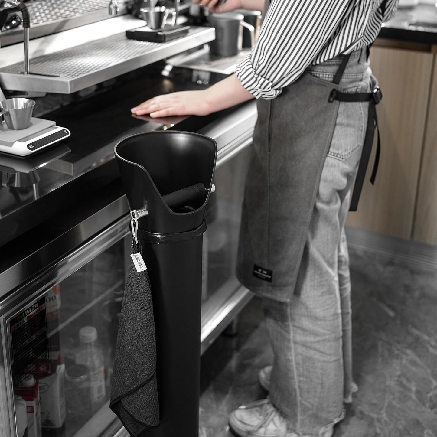 MHW-3BOMBER Commercial Espresso Knock Box for Coffee Bar, 6.8L (80 Cups)