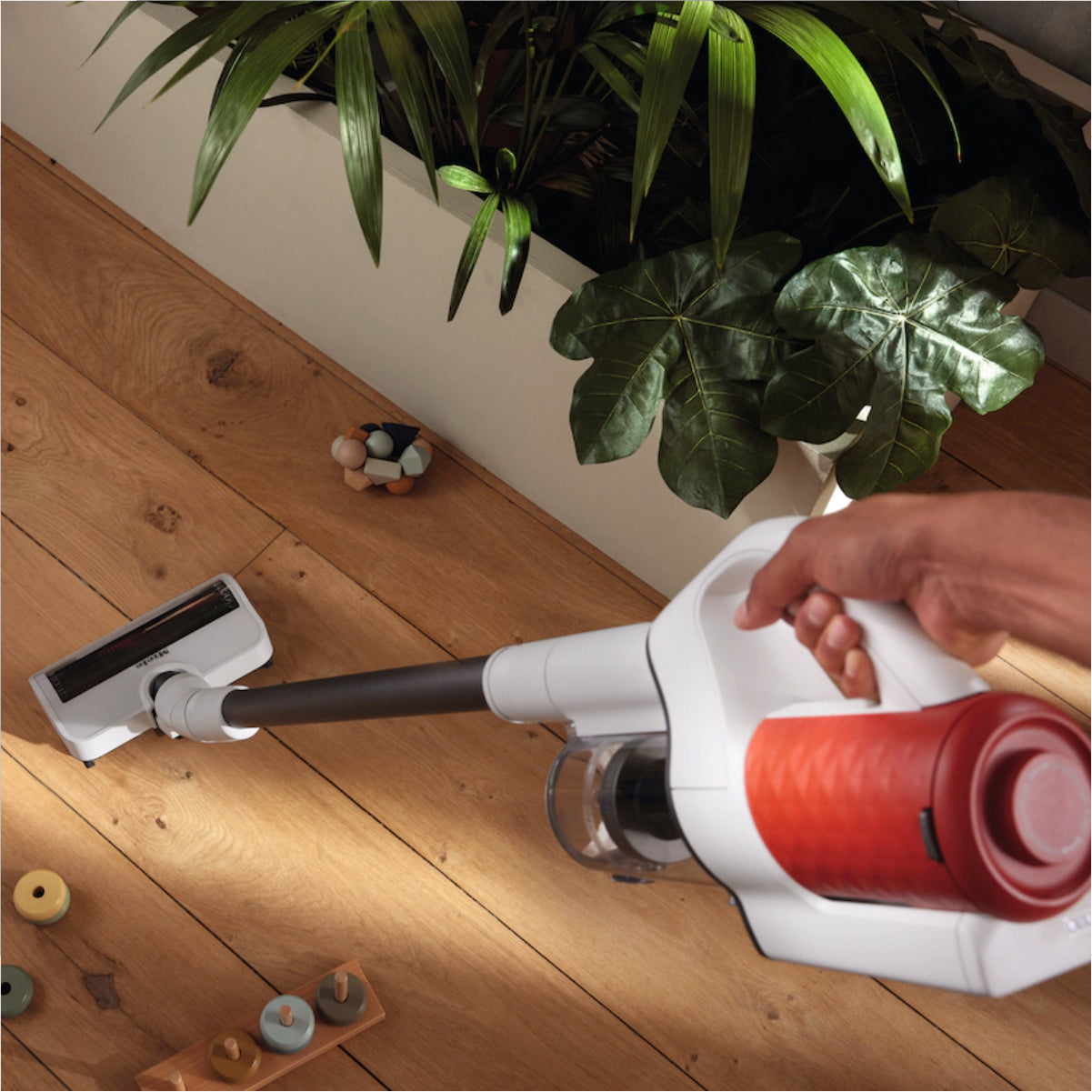 Miele Duoflex HX1 Cordless Bagless Stick Vacuum Cleaner 41QLL030USA (Brilliant White / Terra Red)