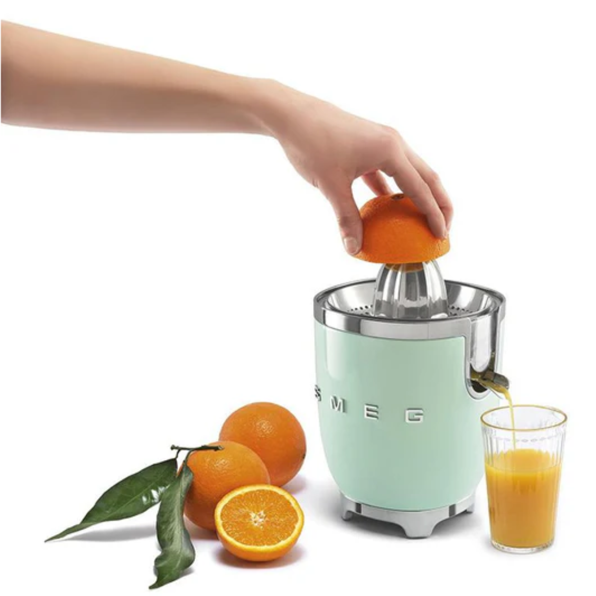 Smeg Retro-Style Citrus Juicer CJF11PGUS (Pastel Green)
