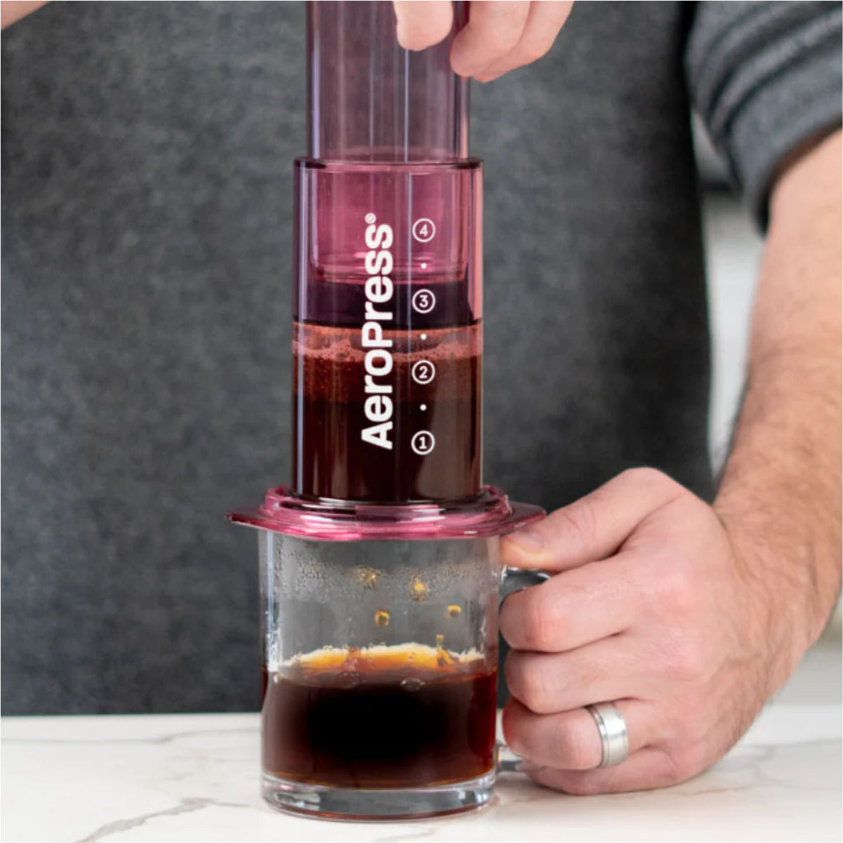 AeroPress Clear Coffee Maker (Pink)