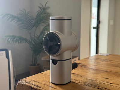 Pietro Manual Flat Burr Coffee Grinder Pure Silver (Open Box -54258)