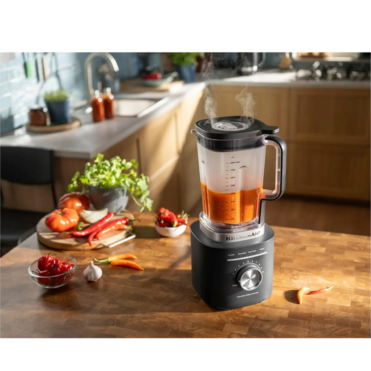 KitchenAid Pure Power Blender in Black Matte (KSB2072BM) — base and controls