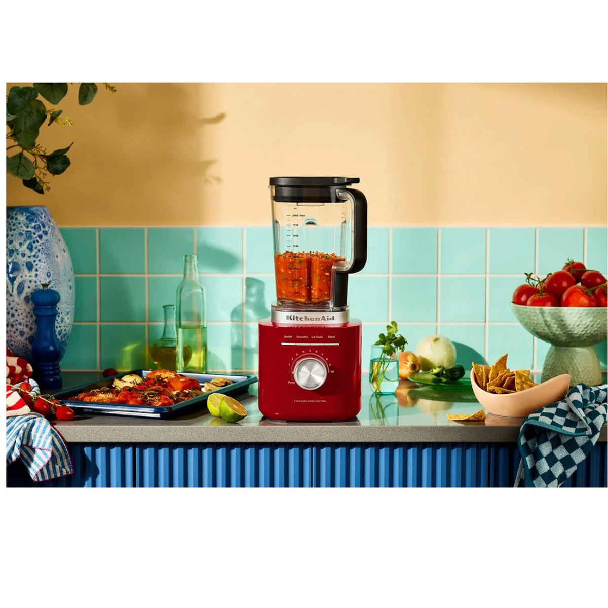 KitchenAid Pure Power Blender in Empire Red (KSB2072ER) — base and controls