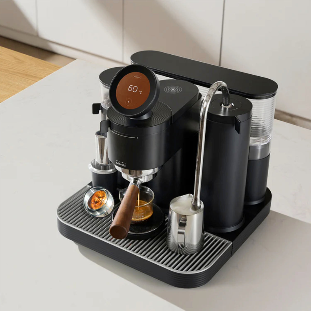 Machine à expresso semi-automatique Meraki à double chaudière (noire)