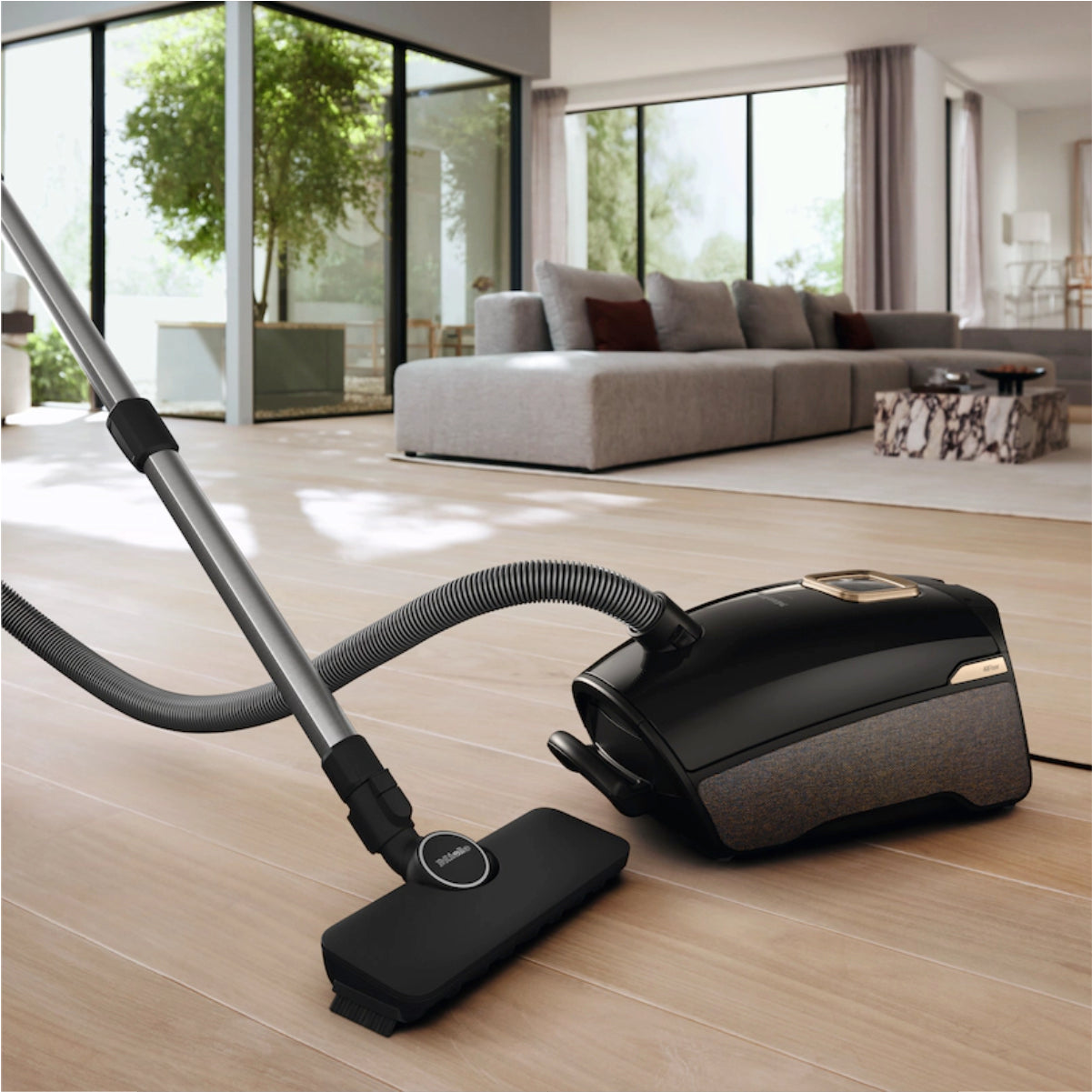 Miele Guard L1 AllFloor Canister Vacuum Cleaner 41USE038CDN (Obsidian Black)