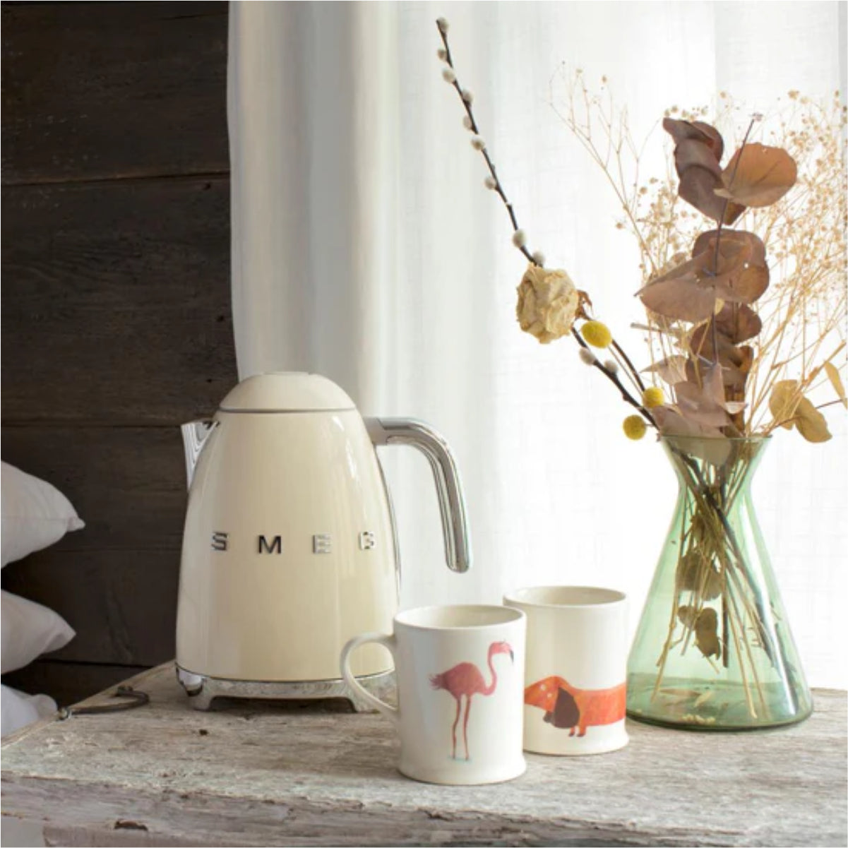 Smeg Retro-Style 1.7L Electric Kettle KLF03CRUS (Cream)