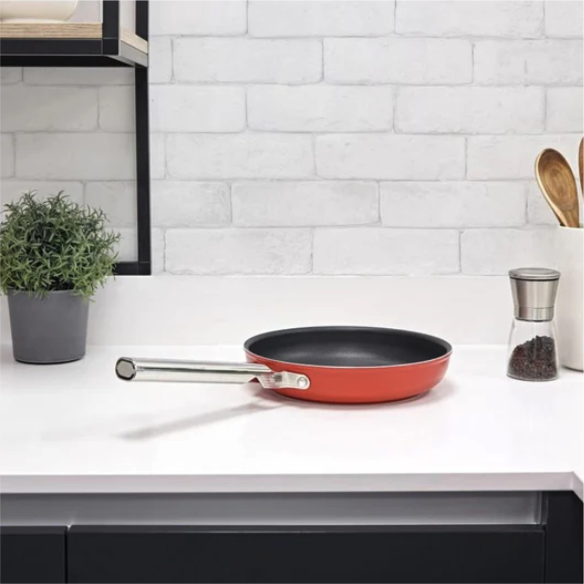 Smeg 24cm Non-Stick Frying Pan CKFF2401RDM (Red)