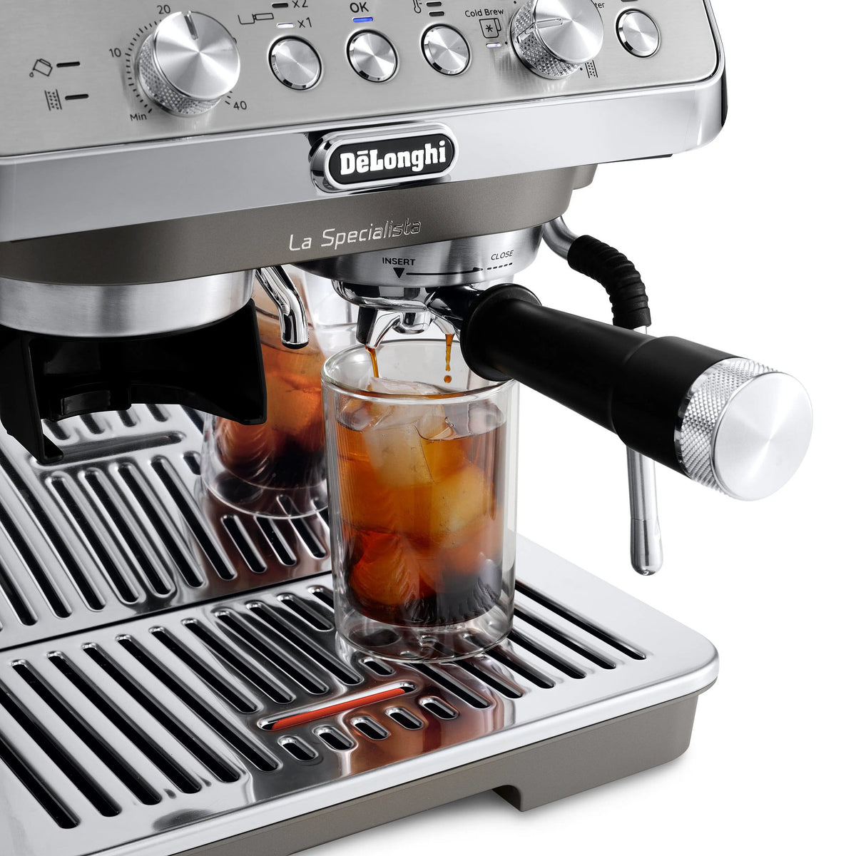 De'Longhi La Specialista Arte Evo Espresso Machine with Cold Brew in metal, cold brew extracting into a glass